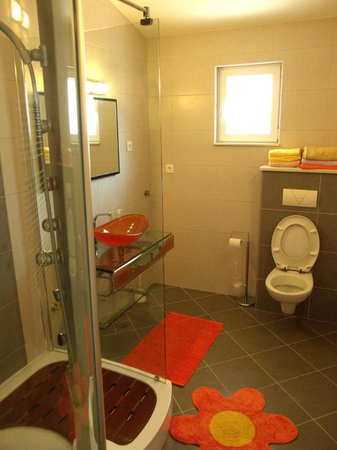 House Merlin Baška Voda Kültér fotó